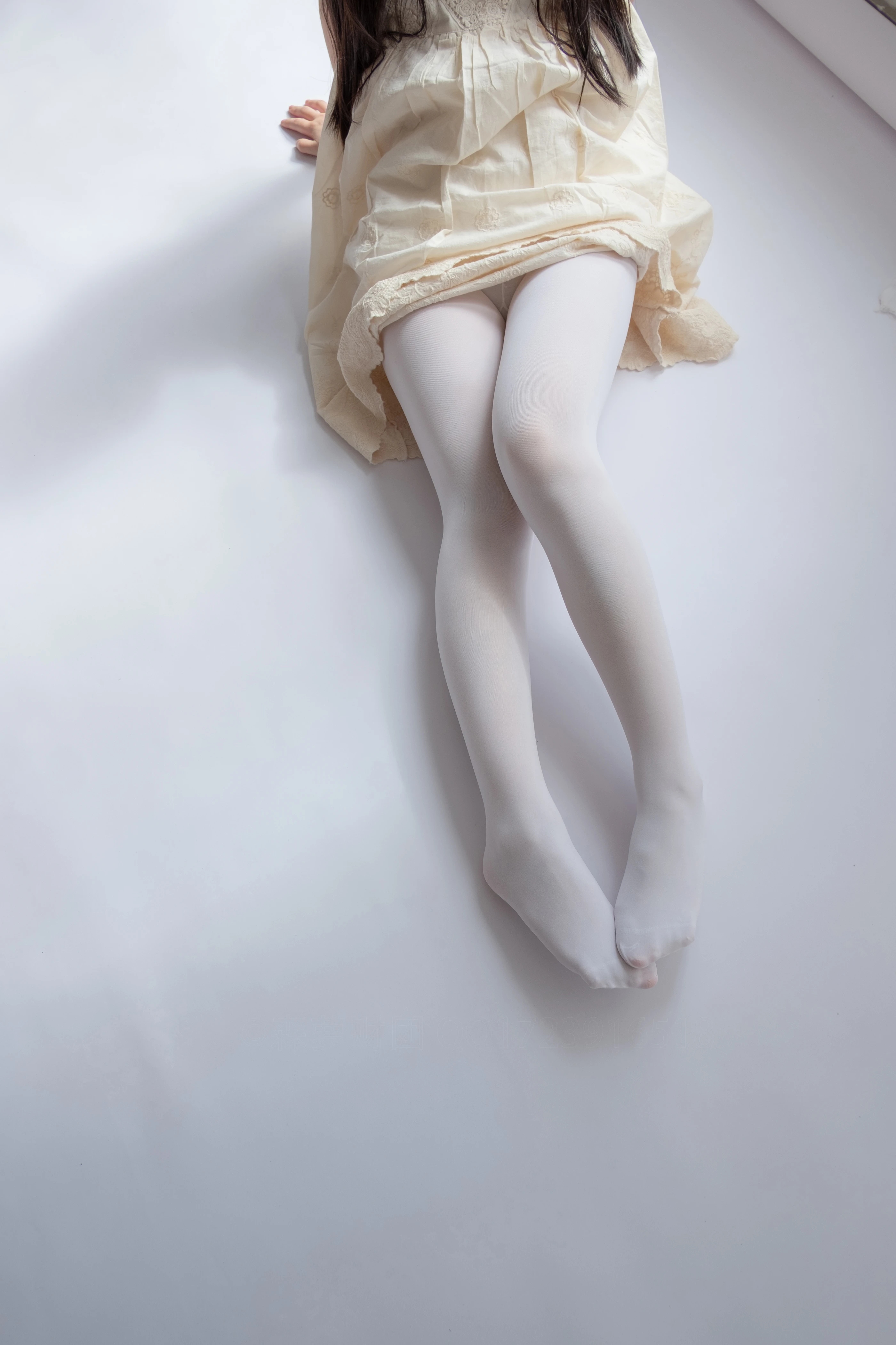 森萝财团 [ALPHA-013] 淡黄衣白丝 [90P]插图